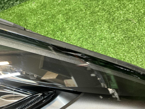 Фара правая Porsche Cayenne 3 (2017-2023) LED