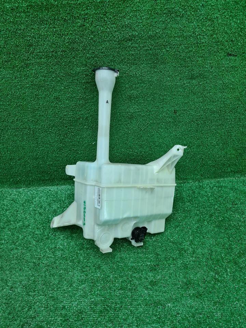 Бачок омывателя Toyota Camry 7 XV50 (2011-2014)