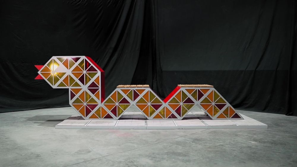 Скамейка "Змейка" световая