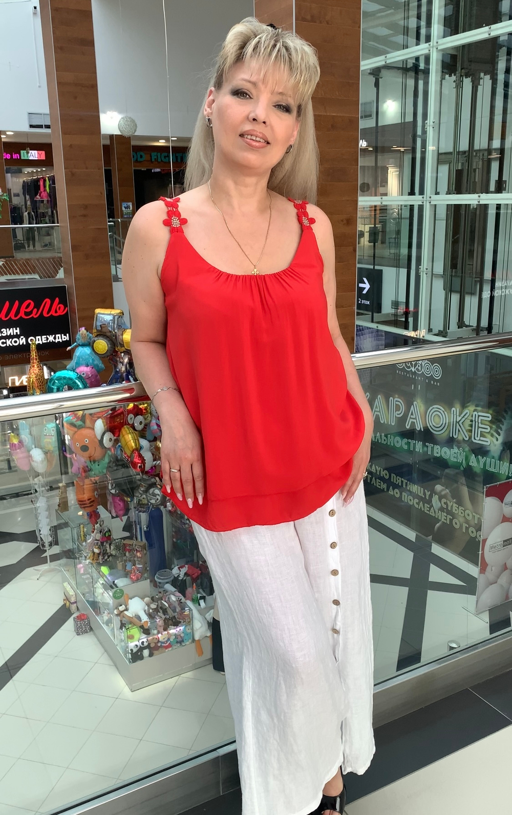 Нарядный двойной топ с вязанными бретельками