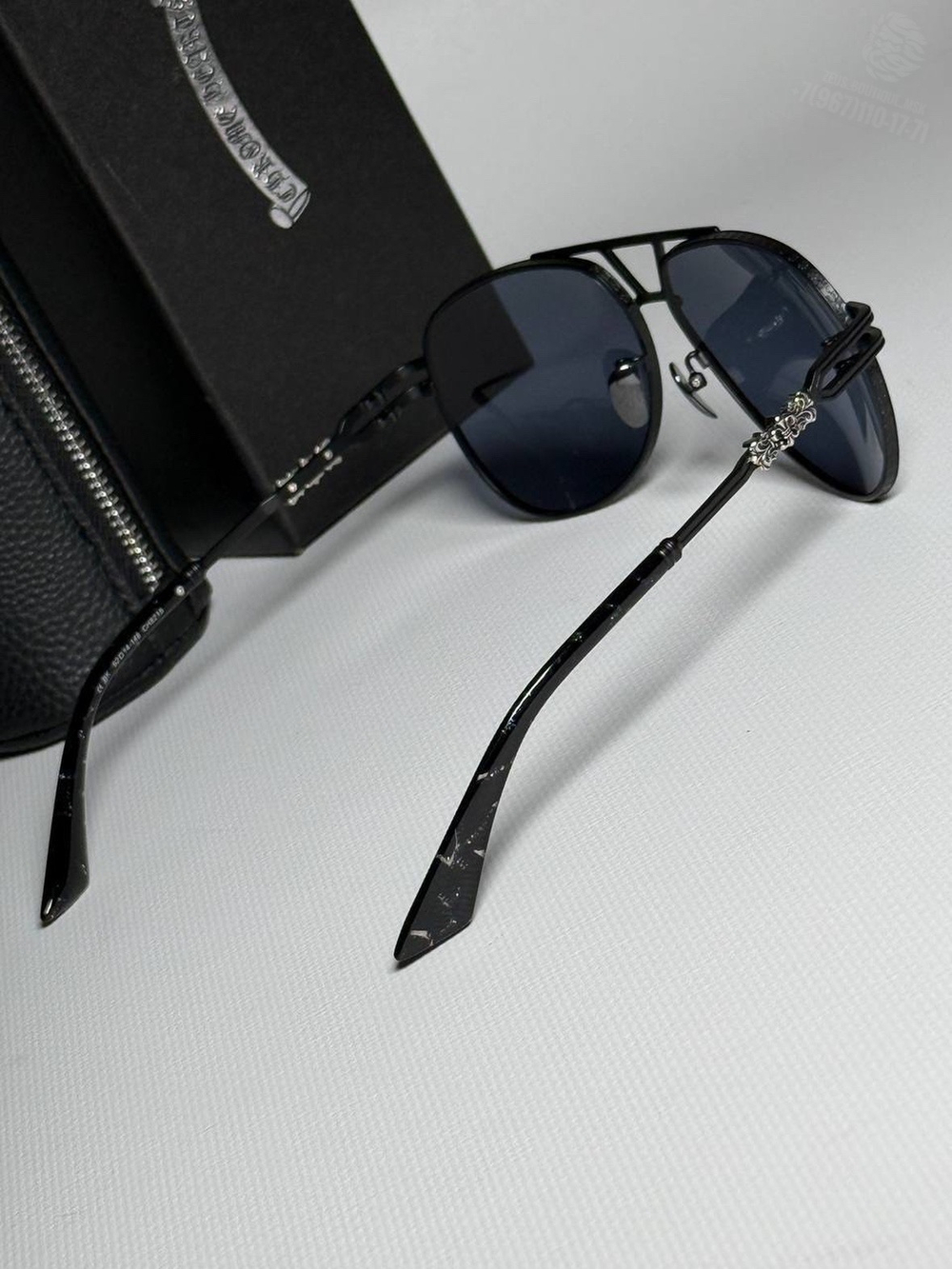 Солнечные очки Chrome Hearts