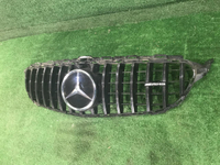 Решетка радиатора Mercedes C w205 (18-23) AMG 63