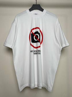 Футболка Vetements