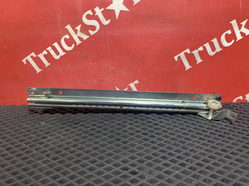 Направляющая столика правая 2019г