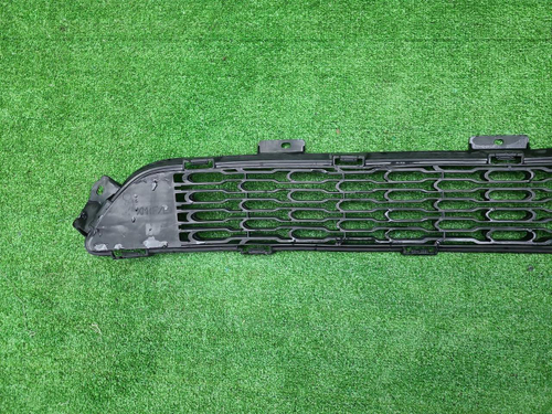 Решетка переднего бампера KIA Sorento 2 XM (12-21)