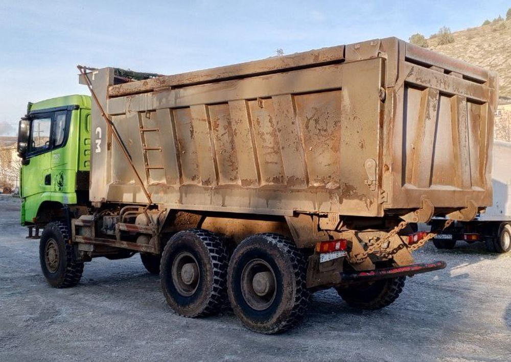 Shacman (Shaanxi) SX* 6x6 Самосвал SX32586V385 (Дизельный, 11,6 л, 423 л.с., МТ)