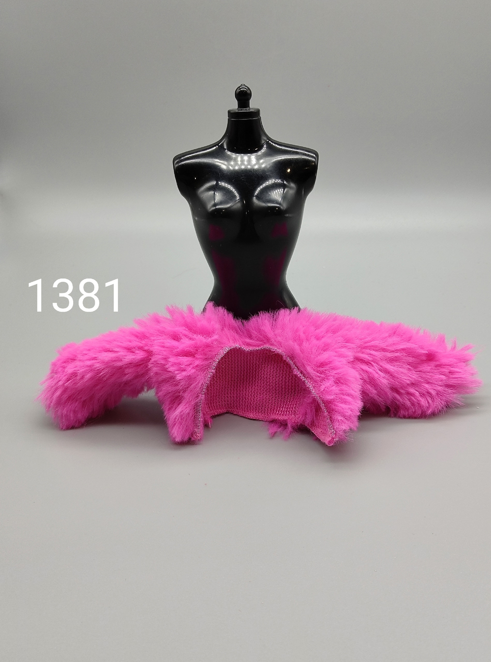 Одежда для куклы Барби-подростка винтаж шуба-болеро 01381