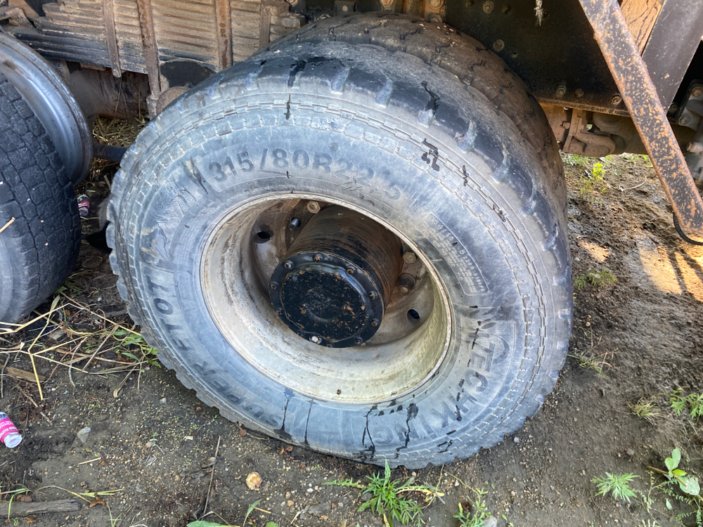 FAW J6 8x4 Самосвал СА3310Р66K24T4E5