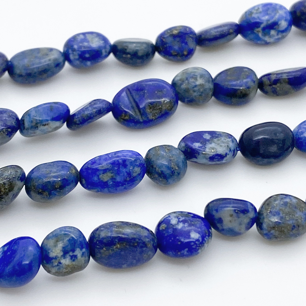 Лазурит фриформ, размер около 7-10 мм, цена за нить 38 см