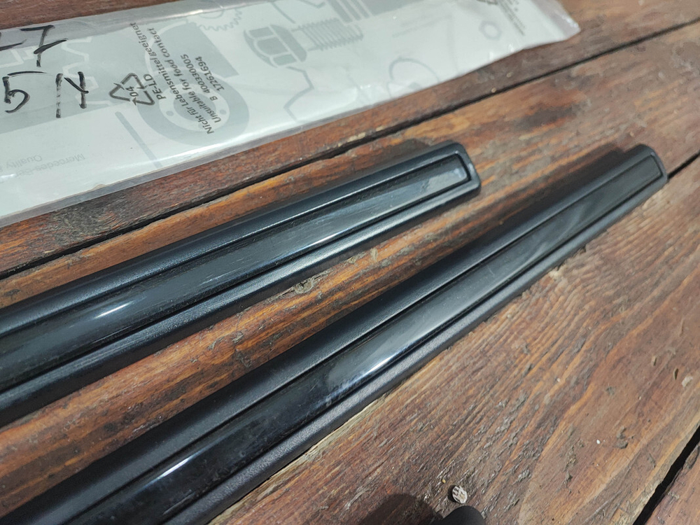 Молдинги кузова 3 шт Mercedes G-Class (W463) 18-нв Б/У Оригинал A4636988601