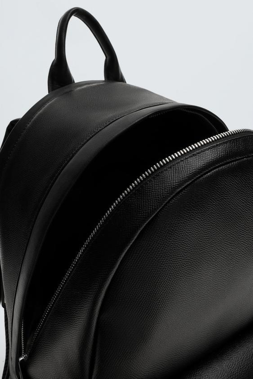 ZARA РЮКЗАК С ТИСНЕНИЕМ, ЧЕРНЫЙ