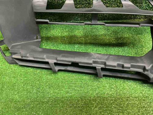 Кронштейн решетки Mercedes GLS x167 (19-24)