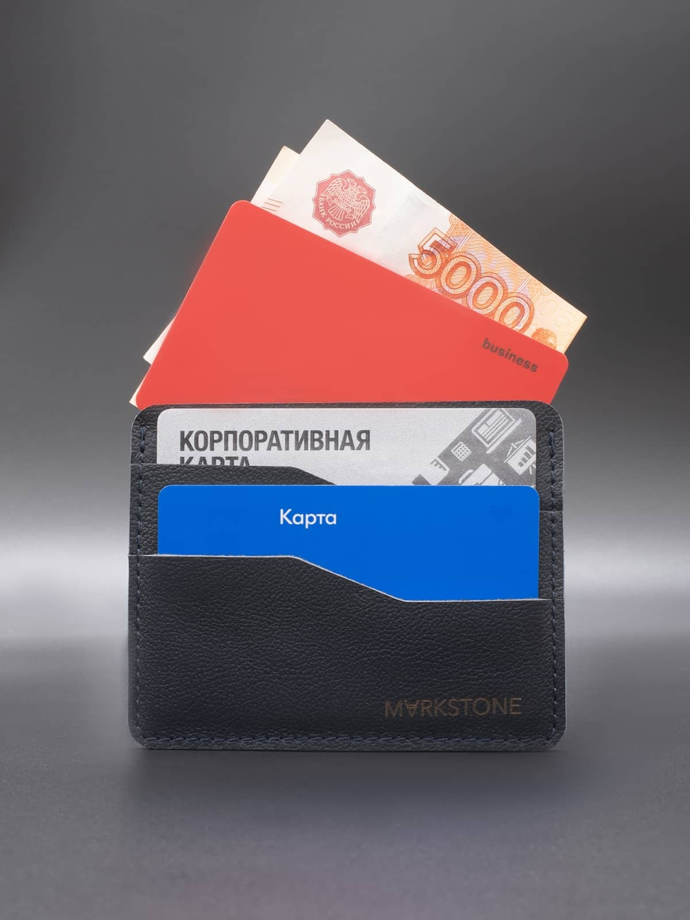 Фото кожаный картхолдер для карт и купюр.