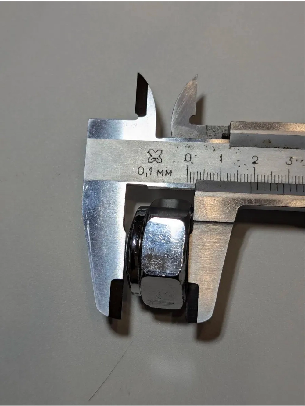 +t Гайка траверсы верхняя для мопеда Альфа, Дельта