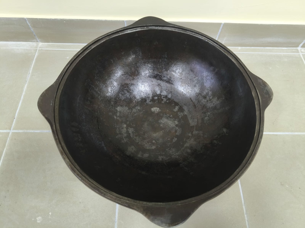 Казан чугунный узбекский 16л