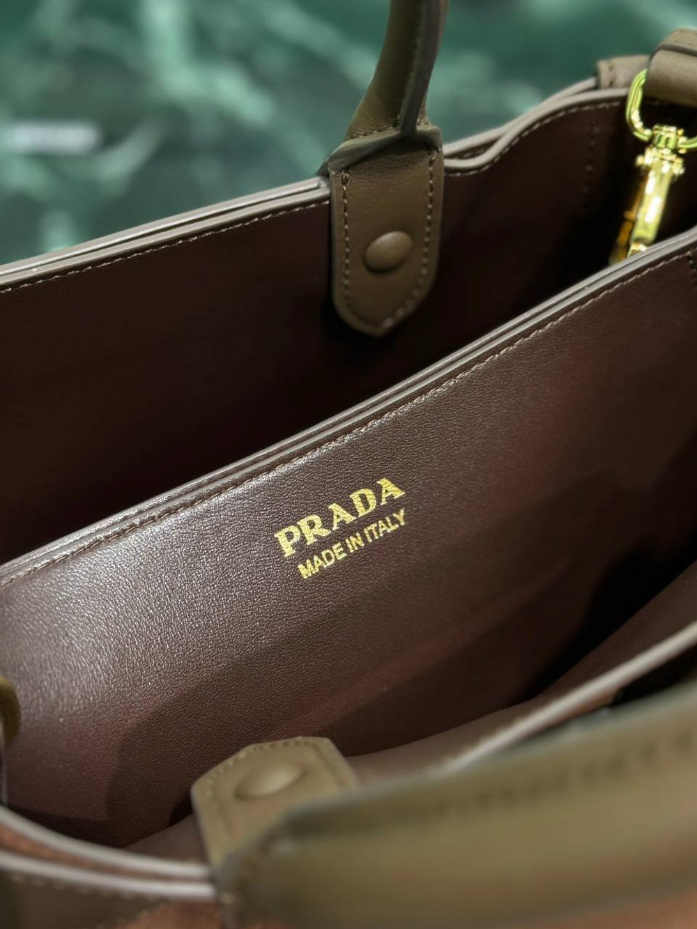 Сумка Prada