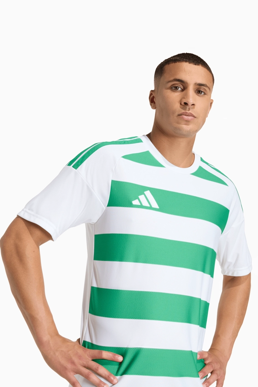 Футболка adidas Hooped 26