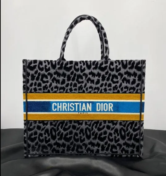 Сумка Dior Book Tote, модель маленького формата темно-серый