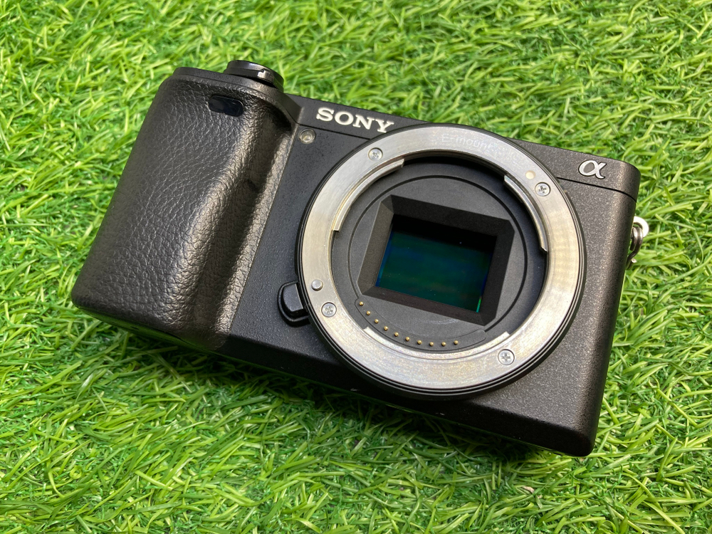 Sony A6300 + 16-50mm Покупка/Продажа