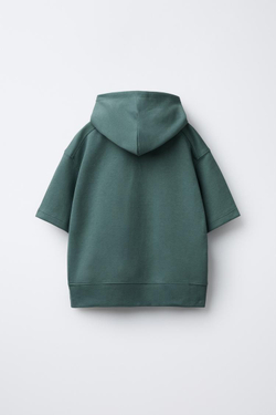 ZARA КОМПЛЕКТ: ТОЛСТОВКА С КАПЮШОНОМ И ШОРТЫ, ЗЕЛЕНЫЙ