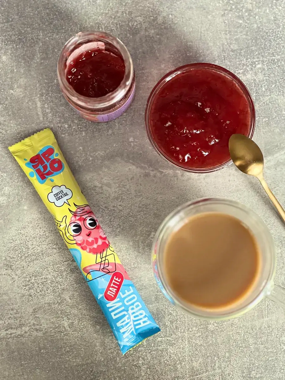 Кофе 3 в 1 Cocktail «ЛАТТЕ» в стиках 8 вкусов по 30 гр