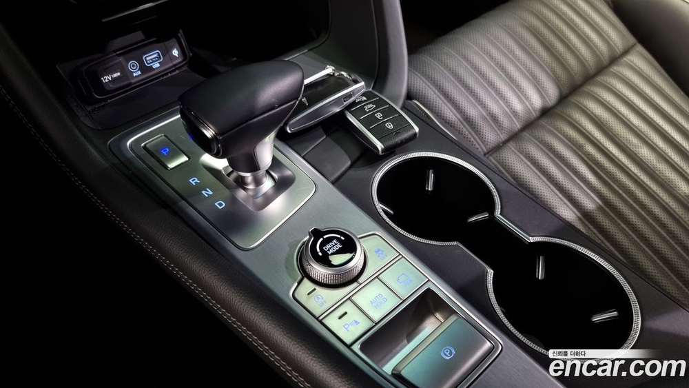 Genesis G70 2.0T (09.2019)