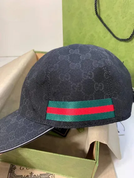 Бейсболка женская Gucci, черный