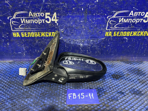 Зеркало правое NISSAN SUNNY 2000