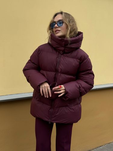 Пуховик Рокет миди свекольный