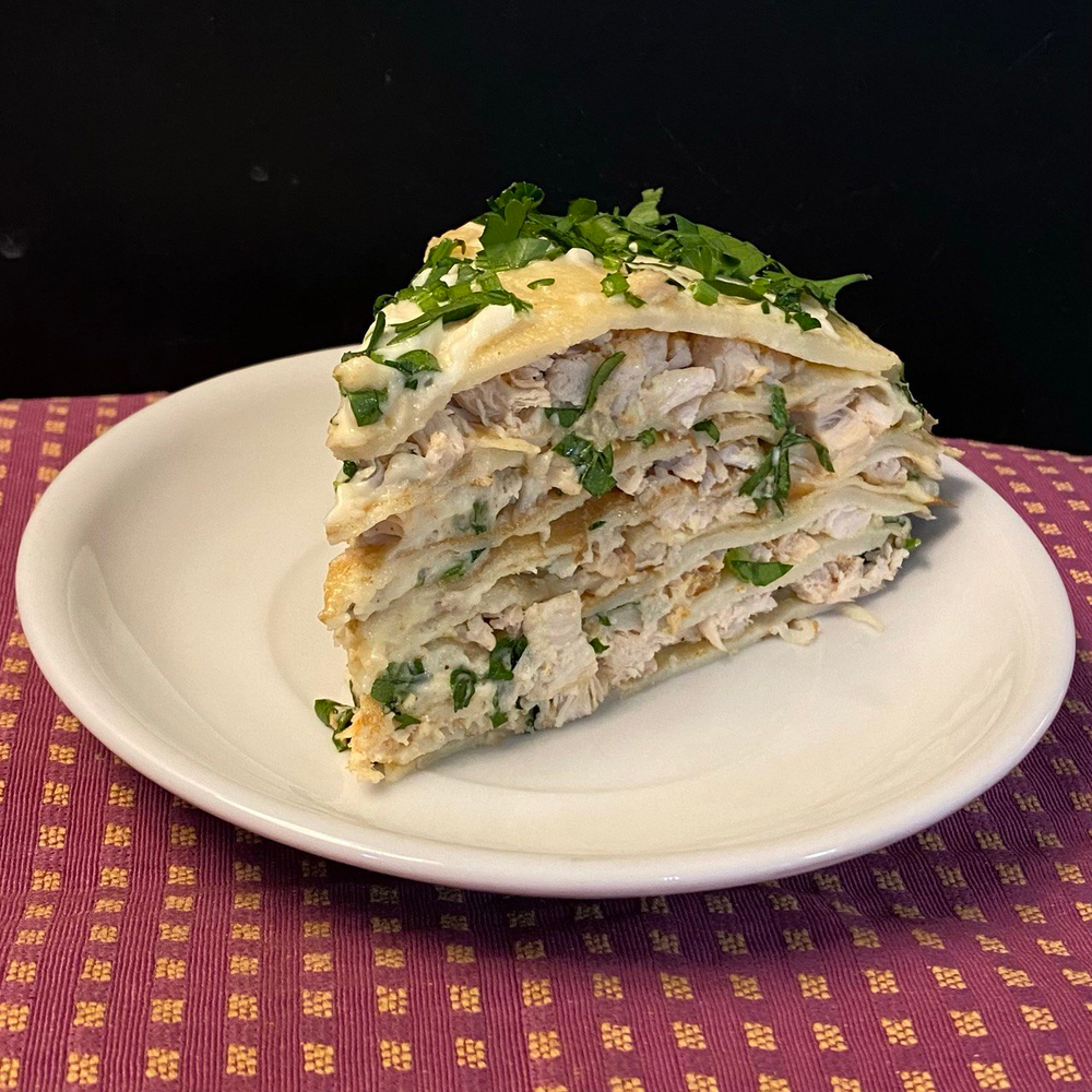 Торт блинный с курицей