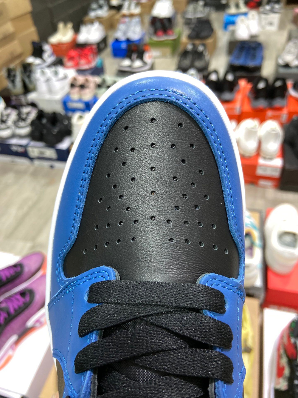 Jordan 1 Retro High OG Dark Marina Blue