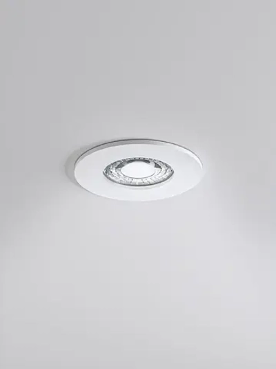 Встраиваемый влагозащищенный светильник interiorlight AQUA-3-W