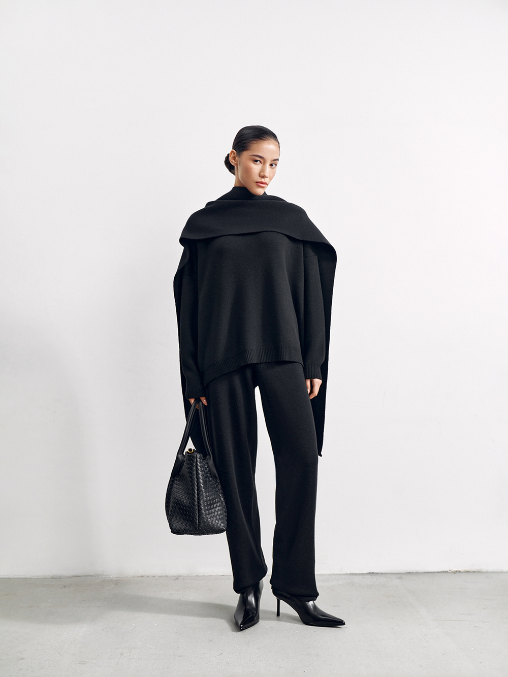 Брюки WEEKEND, чёрный