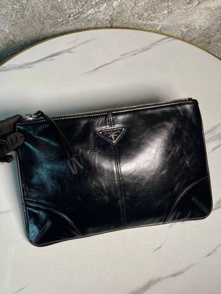 Клатч Prada
