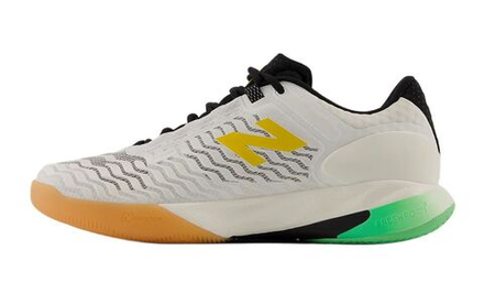 Мужские кроссовки теннисные New Balance Fresh Foam X CT-Rally v2 - white/metallic gold