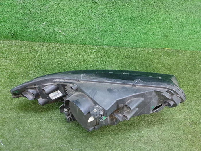 Битая Фара левая Ford Ecosport (2012-2018) галоген