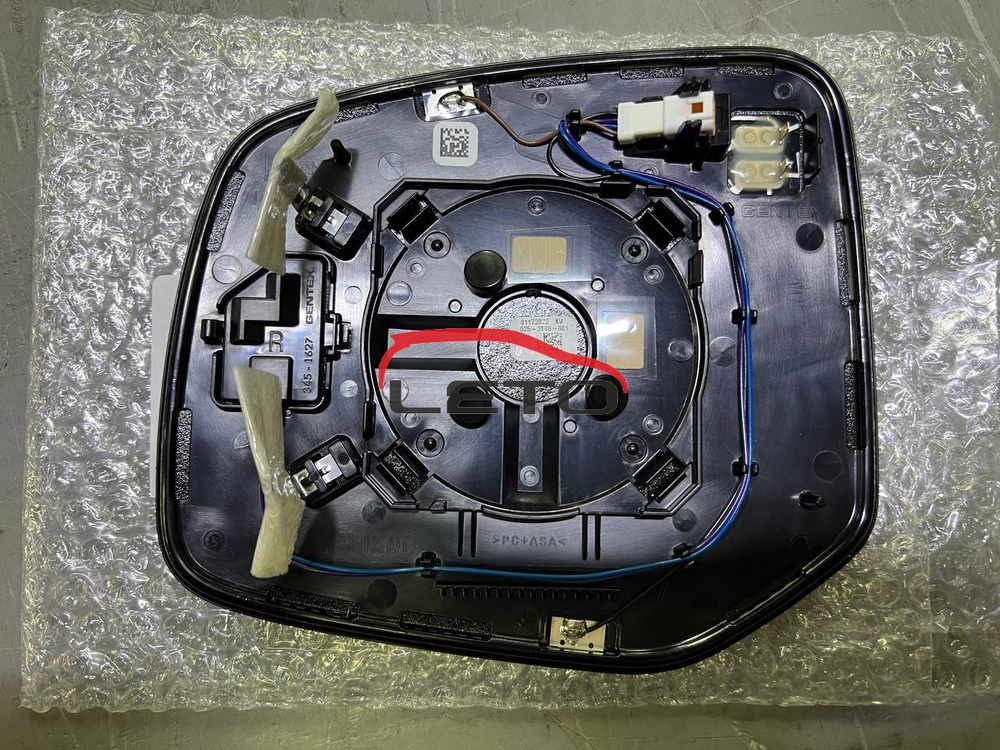 Зеркало правое (стекло) 87931-60V80 8793160V80