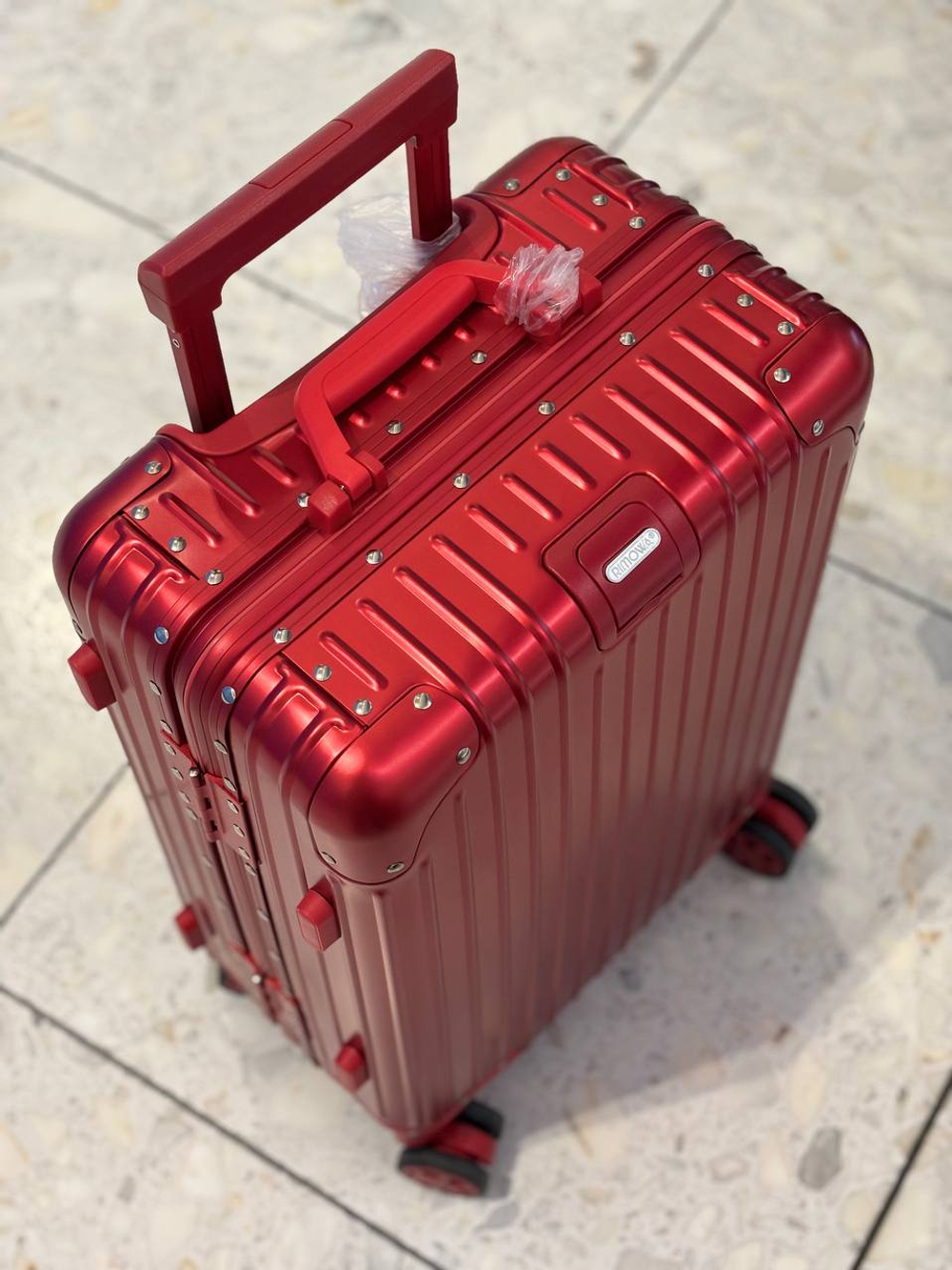 Чемодан Rimowa