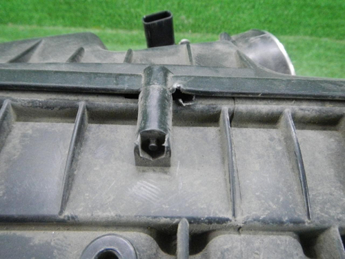 Корпус воздушного фильтра RR Vogue 4 L405 (12-22)