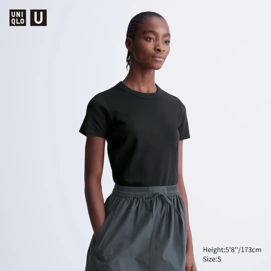 UNIQLO ФУТБОЛКА С КРУГЛЫМ ВЫРЕЗОМ, ЧЕРНЫЙ