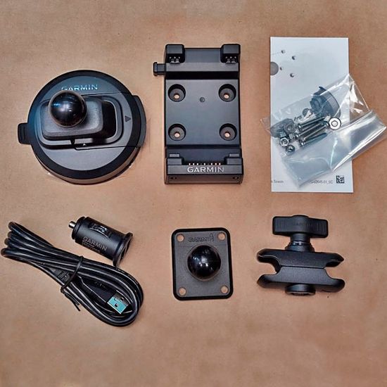 Garmin Montana 700 750 автомобильное крепление на присоске с динамиком и питанием (010-12881-00)