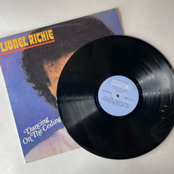 Винтажная виниловая пластинка LP Lionel Richie, Dancing On The Ceiling (Болгария 1987)