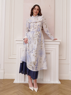 Платье с вшитой манишкой