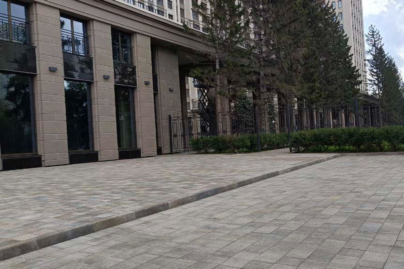 Нобель, ЖК