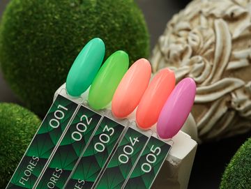 Laro Nails Flores гель-лак №03 12мл.