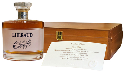 Коньяк Lheraud Cognac Obusto п/уп (дерево), 0.7 л