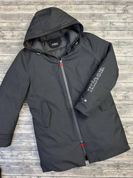 Пуховик Kiton