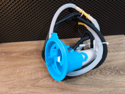 Топливный насос в сбоpе Pierburg AUDI Q3 VW Tiguаn 1.4TSi / 2.0TSi