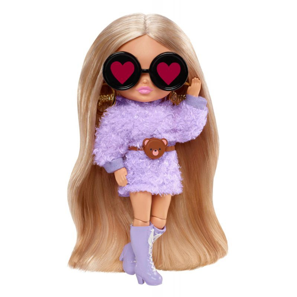 Barbie Extra Minis - Маленькая модная куколка в фиолетовом меху с капюшоном HGP66