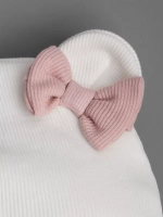 Осенняя шапка для девочки с ушками и снуд